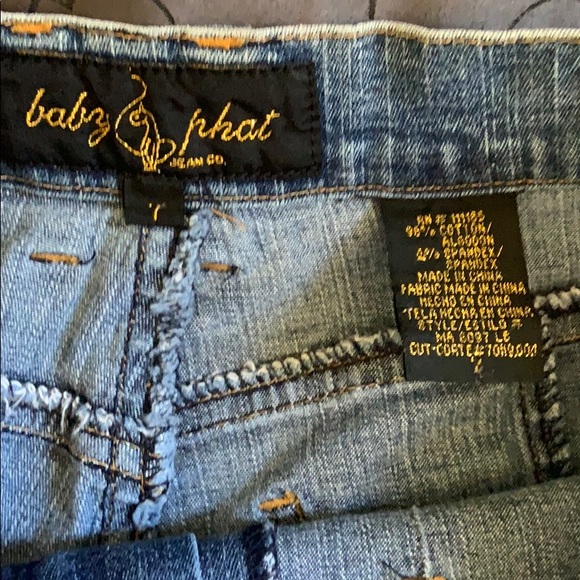 🌻Baby Phat Jeans 7🌻 - Picture 4 of 4